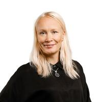 Kiinteistönvälittäjä, markkinointipäällikkö, LKV, KTM, sisustussuunnittelija Hanna Nikander