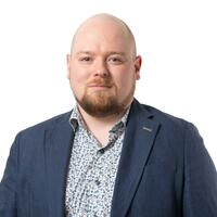 Myyntineuvottelija Tim Östman