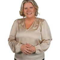 myyntineuvottelija, KTM Mia Holma