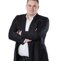 Myyntineuvottelija Oskar Hokka