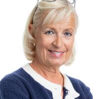Asuntomyyjä, ekonomi, Licensed Realtor, CA, USA, alalla 14 vuotta Eeva Syvänen