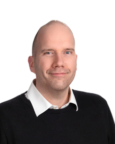 Kiinteistönvälittäjä, LKV, Hallintotieteiden maisteri, Kiinteistönvälittäjä LKV 2019, Hallintotieteiden maisteri (vero-oikeus, laskentatoimi) 2002 Riku Heikkilä