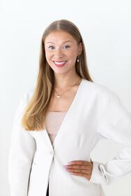 myyntineuvottelija Jenna Korkeamäki