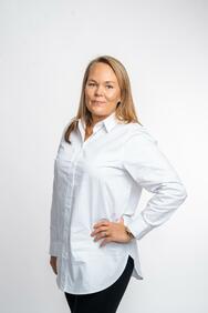 Myyntineuvottelija Niina Savolainen