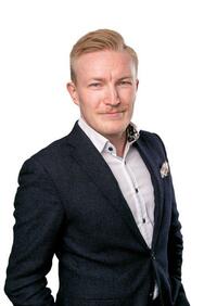 yrittäjä, toimitusjohtaja, LKV Joel Lauharanta