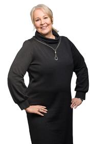 Myyntipäällikkö, LKV,LVV,KiAT,Kaupanvahvistaja Mari Varis