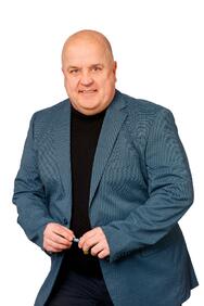 Myyntineuvottelija Toni Lahtela