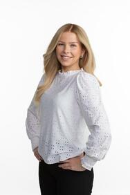 myyntiassistentti Elsa Kalajo