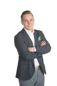 toimitusjohtaja, yrittäjä, LKV Matti Palovaara