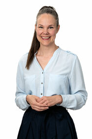 Kiinteistönvälittäjä, LKV Elisa Tuusa