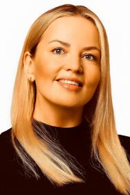 Kiinteistönvälittäjä, LKV, LVV, MBA, alalla yli 14 vuotta Anna Pesonius