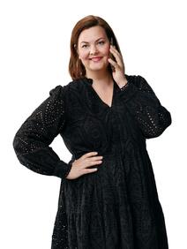 kiinteistönvälittäjä, LKV, LVV, kaupanvahvistaja Anne-Mari Kalliopuska