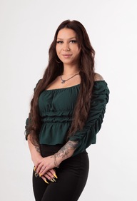 Myyntiassistentti Eveliina Rautiainen