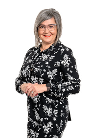 Myyntipäällikkö, kiinteistönvälittäjä, LKV, LKV, Oikeustradenomi  Minna Ehrola