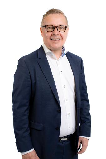 myyntineuvottelija Timo Oinas