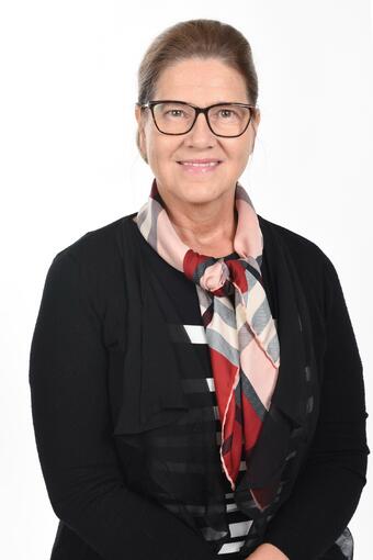 kiinteistönvälittäjä, LKV, KED, KiAT Annukka Hyttinen