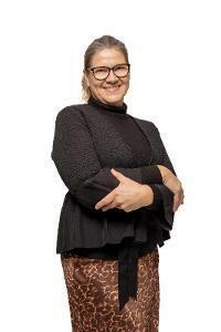 Kiinteistönvälittäjä LKV, LVV, KiAt, Laillistettu kiinteistönvälittäjä LKV, Laillistettu vuokrantoiminnan välittäjä LVV, Kiinteistöalan ammattitutkinto KiAt, kiinteistöedustajan tutkinto Ked  Annukka Hyttinen