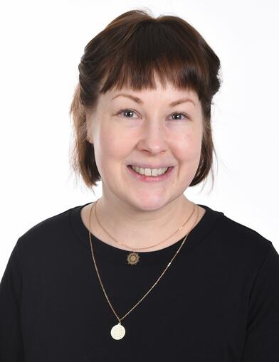 Myyntisihteeri, KISI Eeva Saarinen