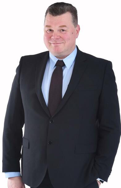 Kiinteistönvälittäjä , LKV Raimo Jarla