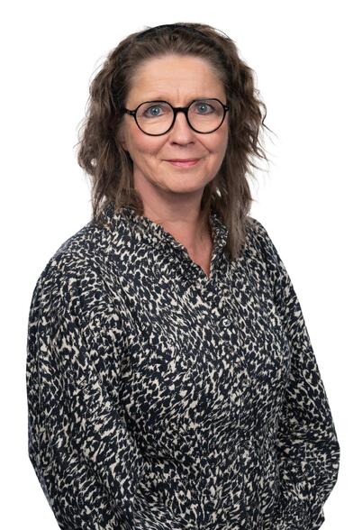 Yrittäjä, kiinteistönvälittäjä, LKV, YKV Taina Uski