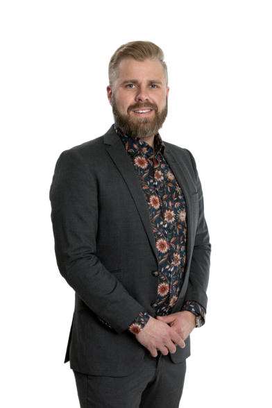 Myyntipäällikkö, LKV, LKV Valtteri Rossi