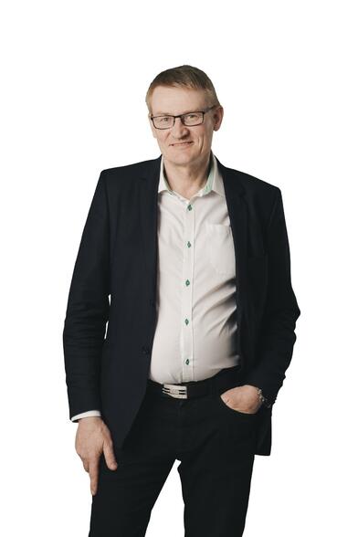 Myyntipäällikkö, kiinteistönvälittäjä, rak.ins., LKV Petri Heikkilä