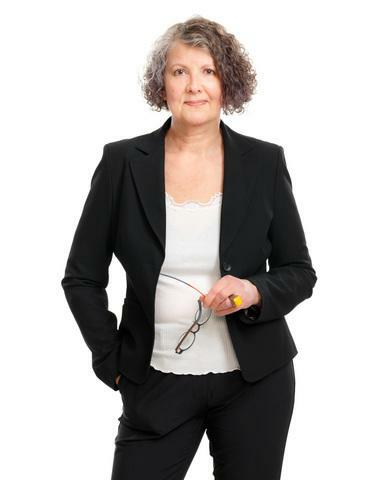 Myymäläpäällikkö, kiinteistönvälittäjä, LKV Tuija Saarikoski