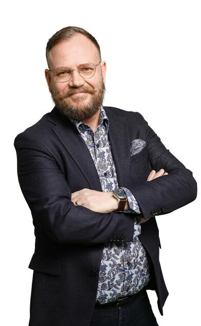 Kiinteistönvälittäjä, LKV, LVV Simo Lehtonen
