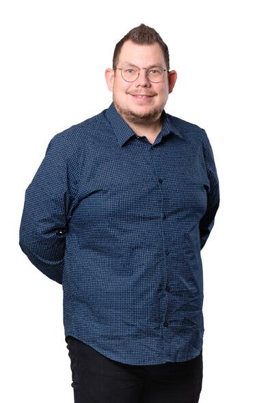 Myynnin ja johdon assistentti Aleksi Kuukasjärvi