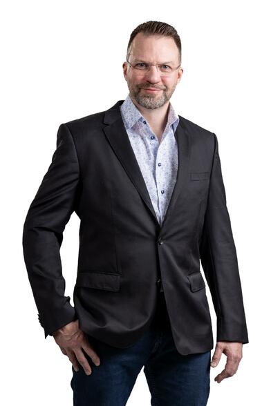 Kiinteistönvälittäjä, LKV, LVV Janne Rauhala