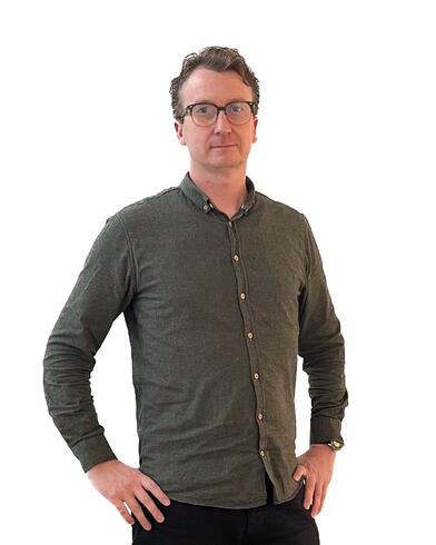 Yrittäjä, toimitusjohtaja, LKV, AFM Christoffer Henriksson