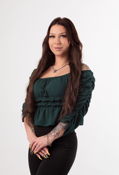 Myyntineuvottelija, myyntiassistentti Eveliina Rautiainen
