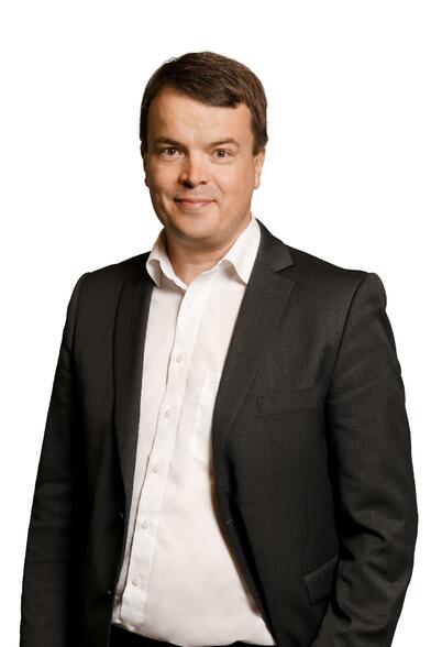 Yrittäjä, kiinteistönvälittäjä, julkinen kaupanvahvistaja, KTM, LKV Nico Autero