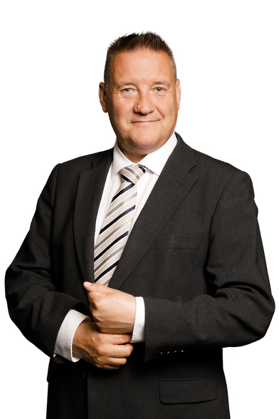 LKV, laillistettu kiinteistönvälittäjä, LKV, LVV, KiAT Tomi Uljas
