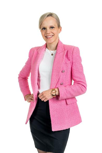 Kiinteistönvälittäjä, LKV, KED Julia Jäppinen