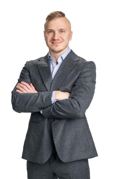 Myyntineuvottelija Teemu Huoponen