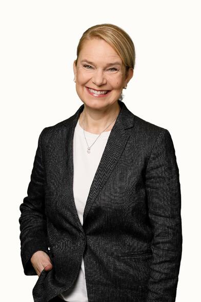 Kiinteistönvälittäjä, LKV, KTM   Johanna Lehto