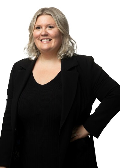 Myyntijohtaja, kiinteistönvälittäjä, LKV, LVV Petra Saarmila-Lönnqvist