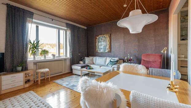 Karjalankatu 8, Paavolan Kaupunginosa, Lahti