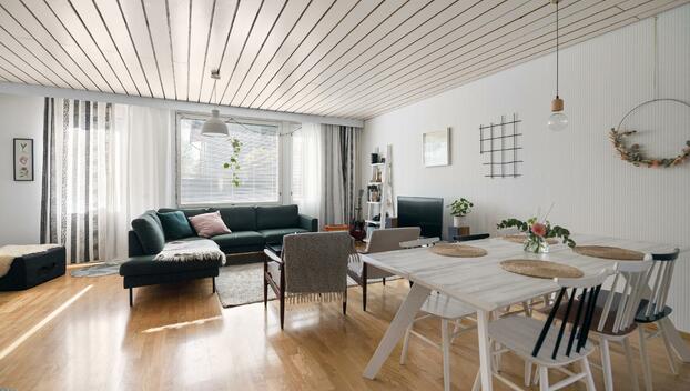 Ainontie 12, Sariolanmäki, Kerava