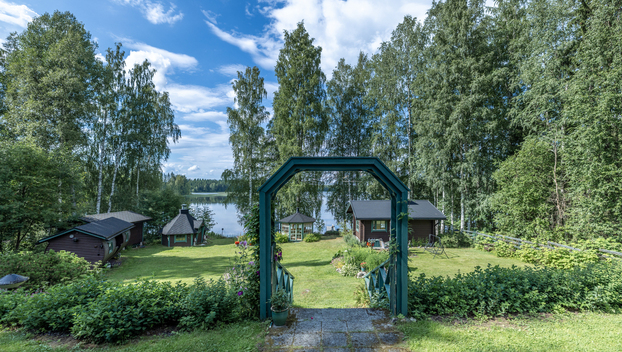 Syvälahdentie 125, Parkkola, Hirvensalmi
