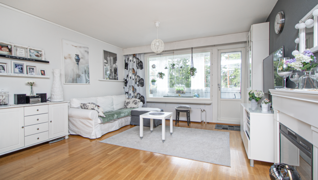 Suunnistajantie 13, Puijonlaakso, Kuopio