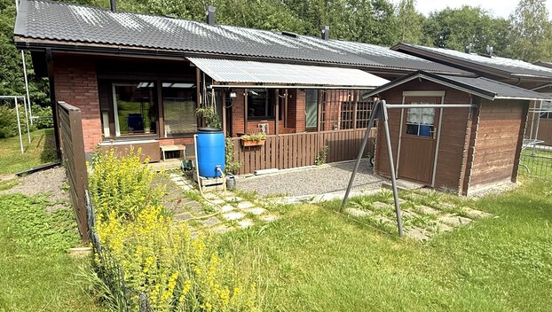 Kirjailijantie 11, Kuvansi, Joroinen