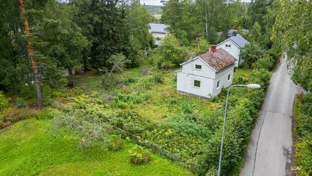 Pysäkkitie 5, Hakkari, Lempäälä