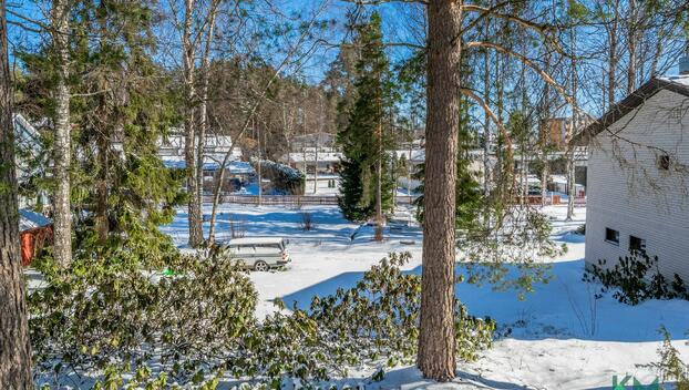 Nokkostie 10, Simonkylä, Vantaa