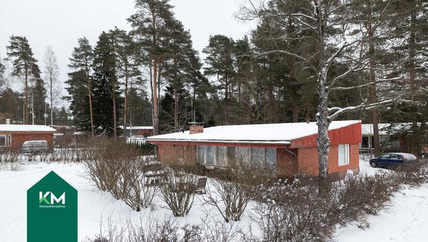 Hirventie 21, Huutjärvi, Pyhtää