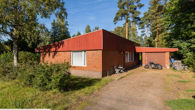 Hirventie 21, Huutjärvi, Pyhtää