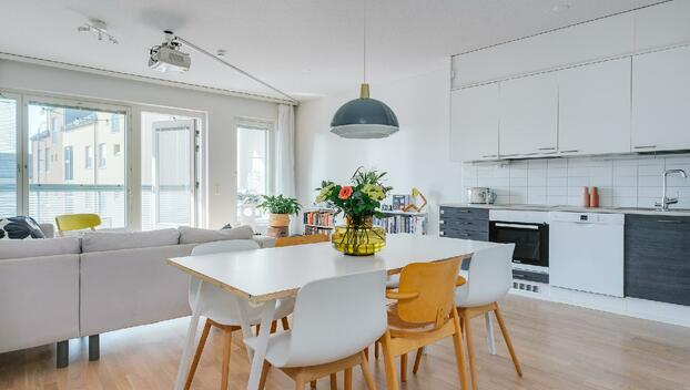 Taidemaalarinkatu 3, Kuninkaantammi, Helsinki