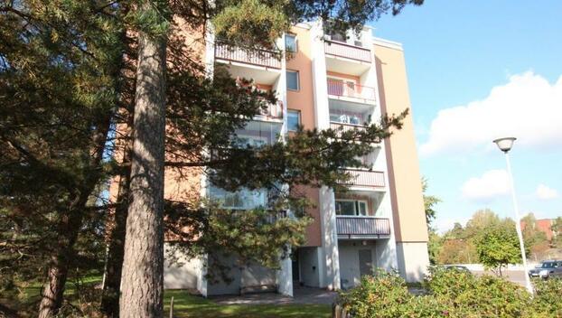 Pyhätunturintie 1, Mellunmäki, Helsinki