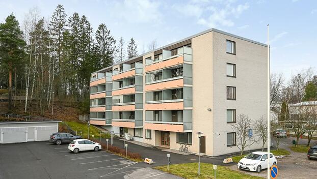 Puistotie 44, Kyrölä, Järvenpää